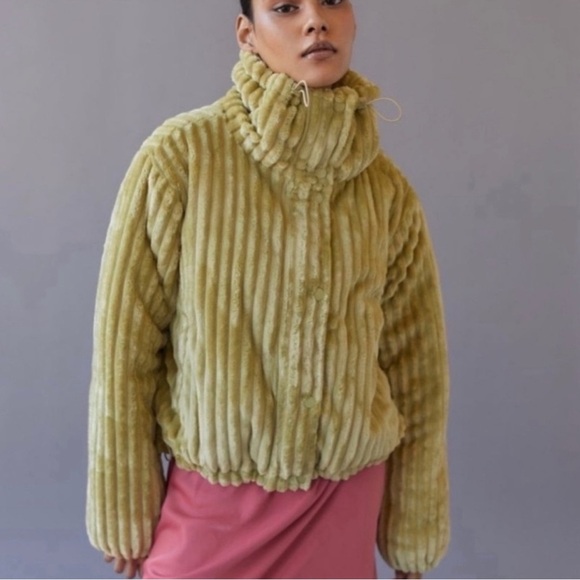 Urban Outfitters BDG Isla Funnel Neck Corduroy Jacket Medium - Picture 1 of 7